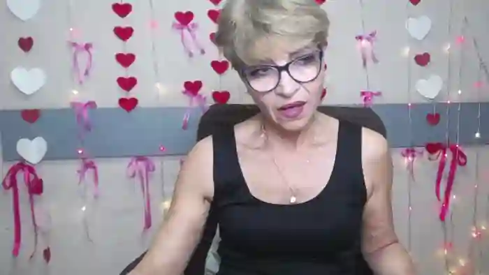 holly-incredible