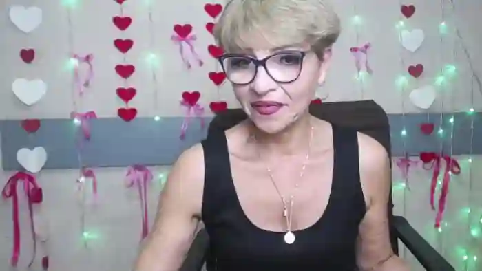 holly-incredible