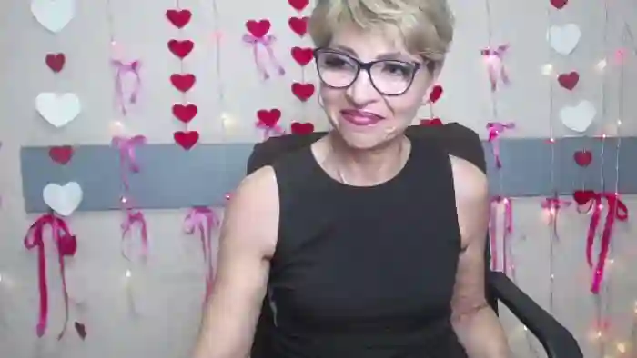 holly-incredible