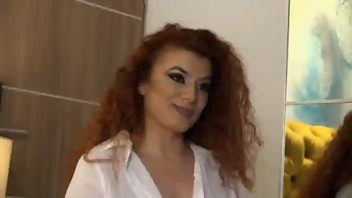 nina-morris
