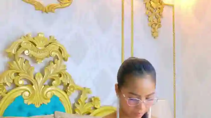 lucy-leah