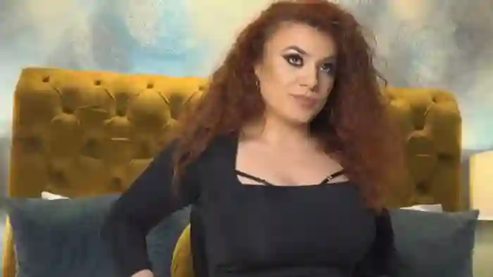 nina-morris