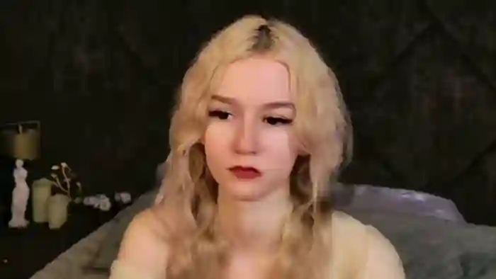 naomi-loys