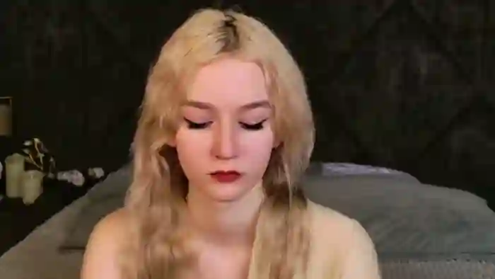 naomi-loys