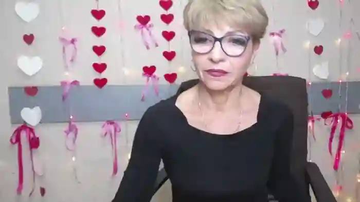 holly-incredible