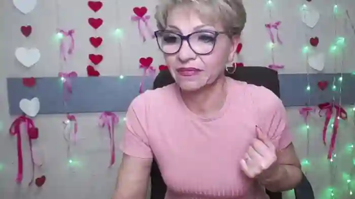 holly-incredible
