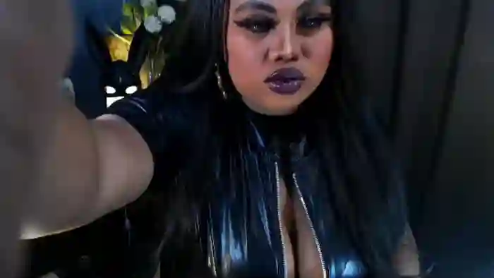 neomie-thompson
