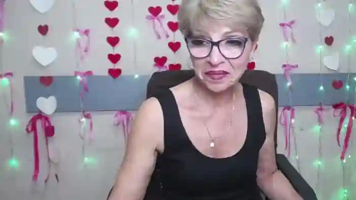 holly-incredible