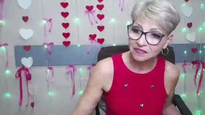 holly-incredible