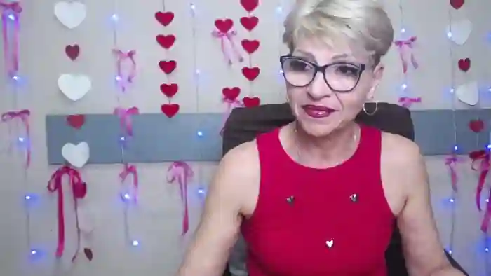 holly-incredible