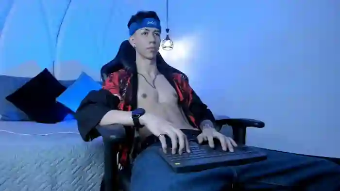 dylan-duraan