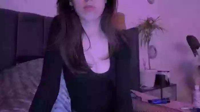 Alluring_
