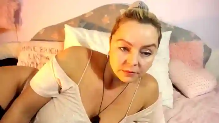 BlondeKylie