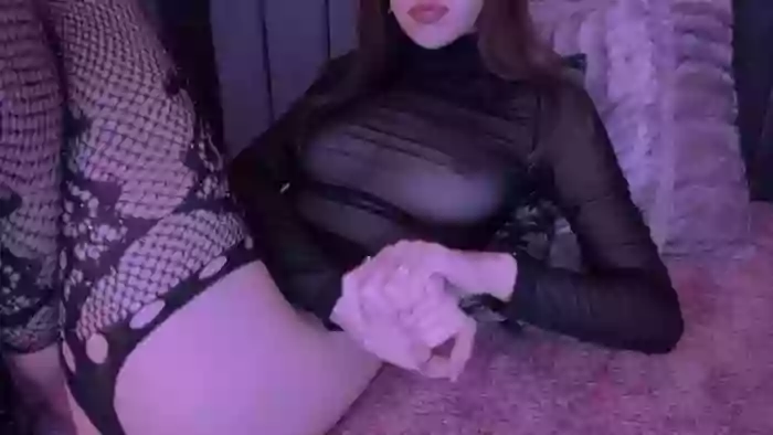 Alluring_