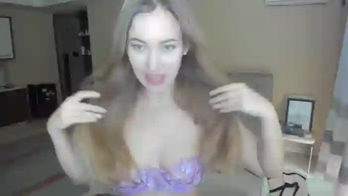 SweetBlonde20
