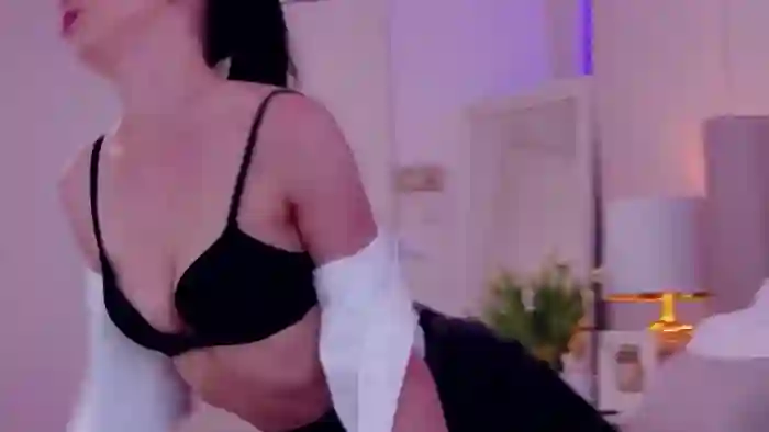 LolaNiceAss1