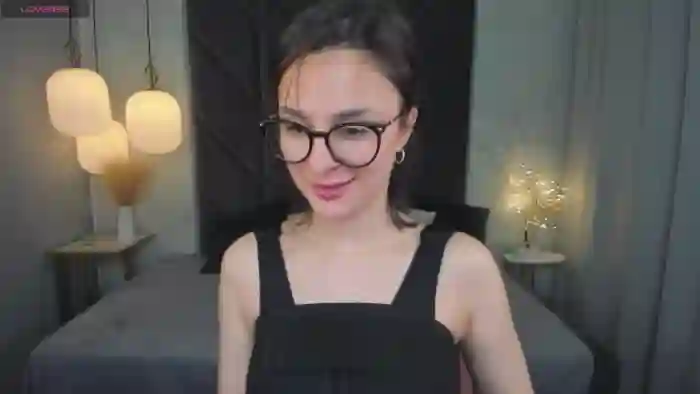 Ella_Stern