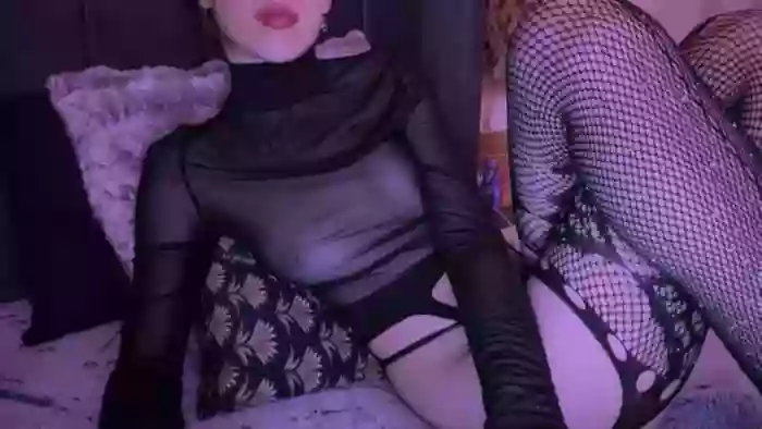 Alluring_