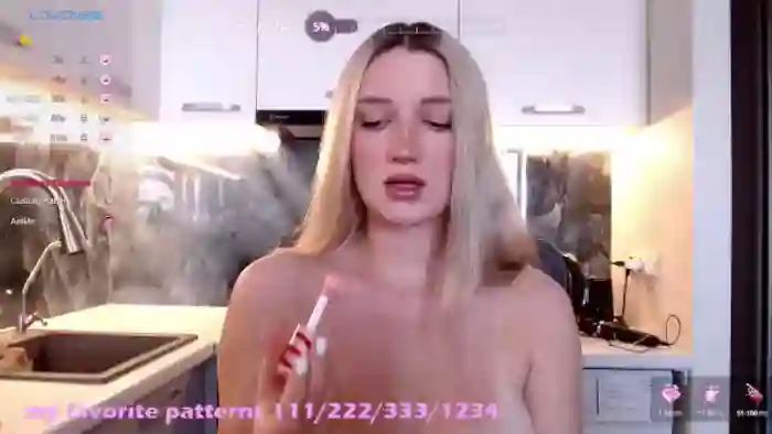 Red_joan