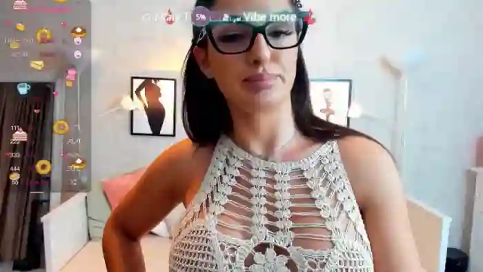 LindsayDee
