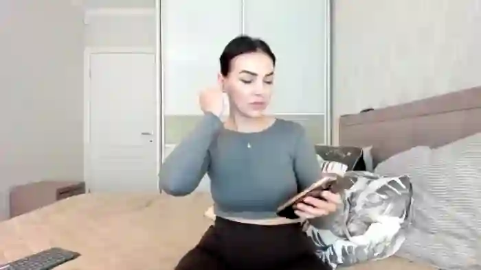 MissNelly_