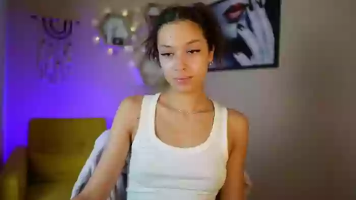 Abbie_Maley18
