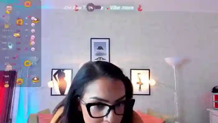 LindsayDee