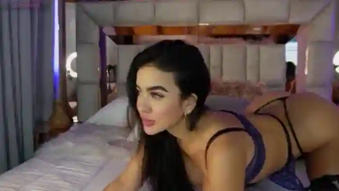 Nicole_stormy