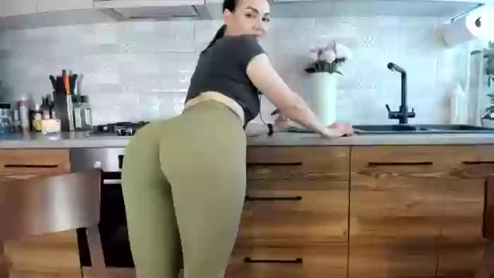 MissNelly_