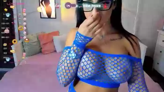 LindsayDee