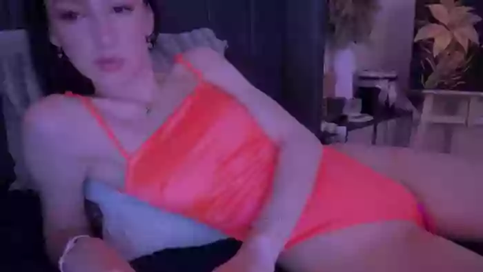 Alluring_