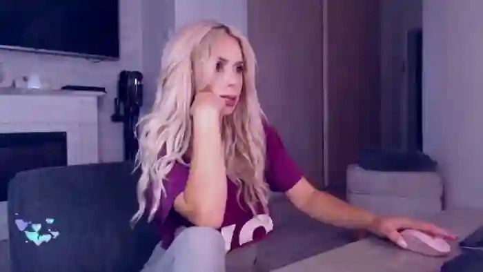 NaomiNasssh