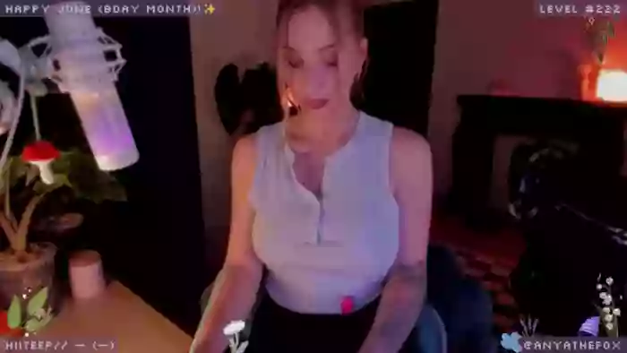 AnyaFox