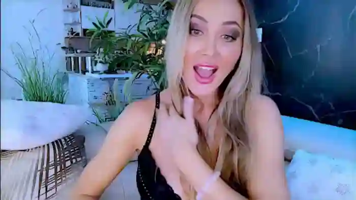 Diana_Doll