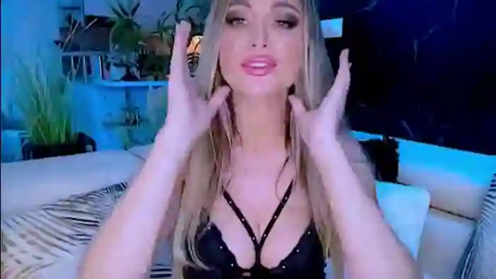 Diana_Doll
