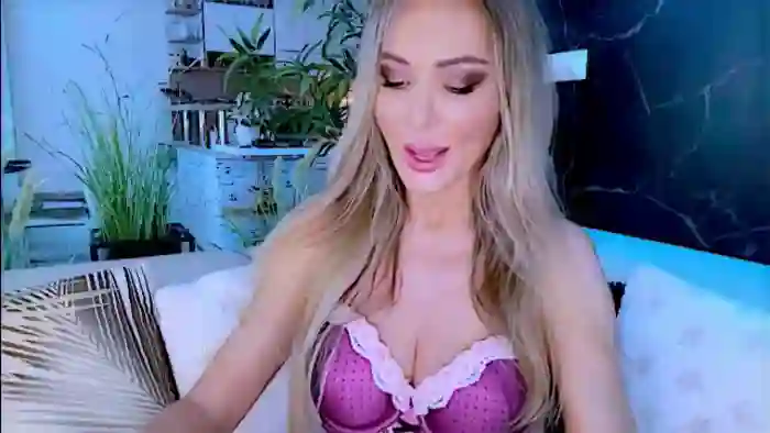 Diana_Doll