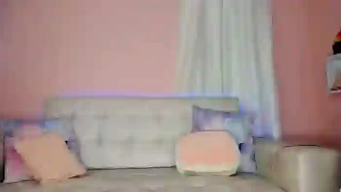 Tiny_Cora