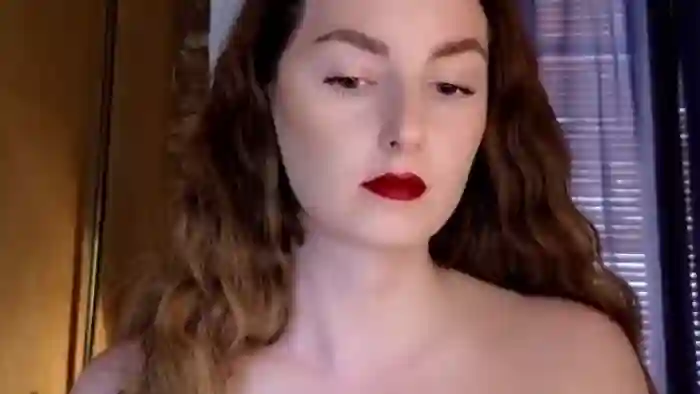 Red_Lips_Girl