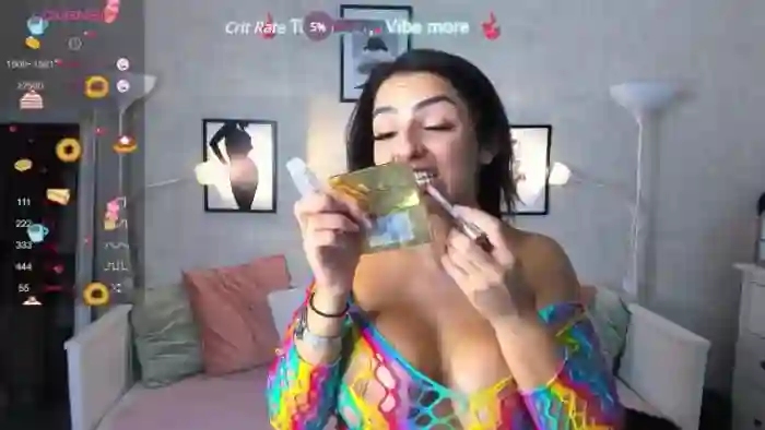 LindsayDee