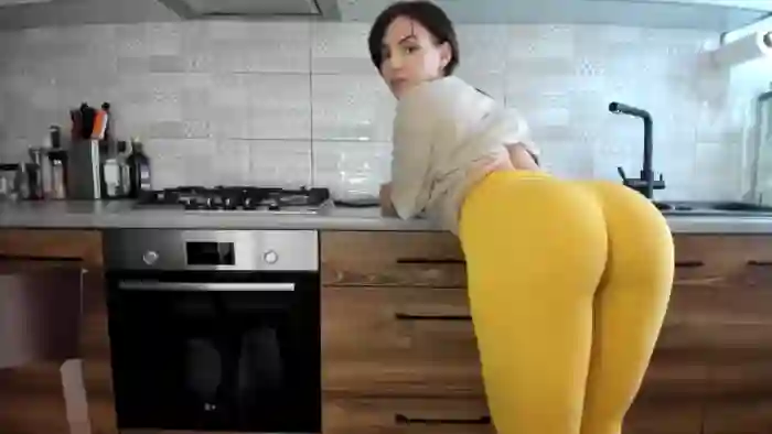 MissNelly_