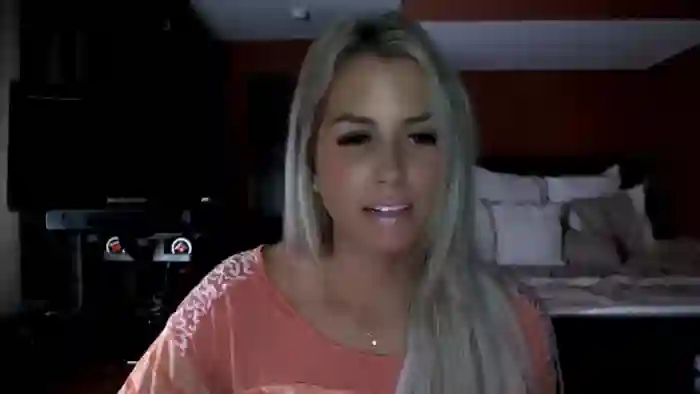 Cora9