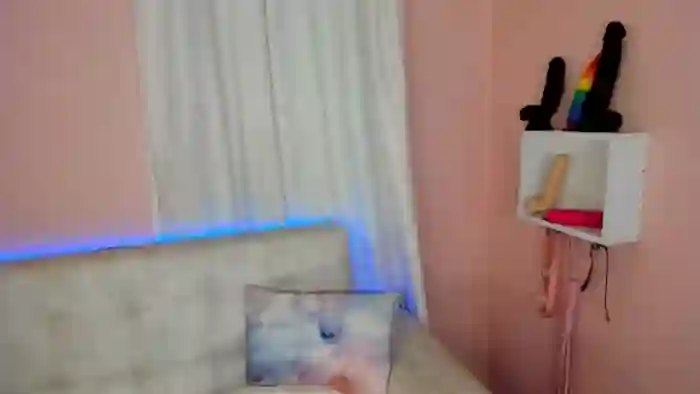 Tiny_Cora