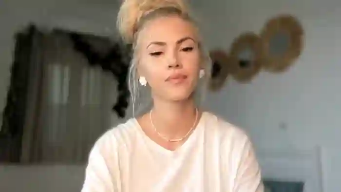 vivianishere