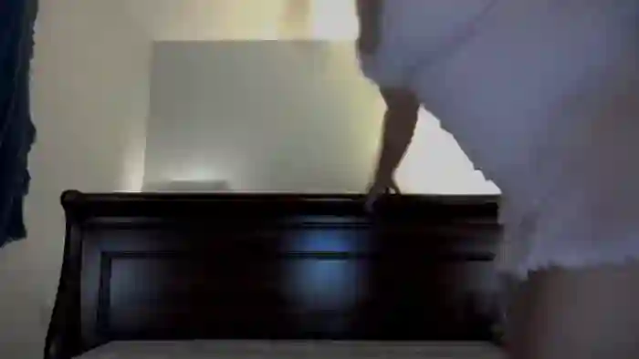eh1_Scarlett