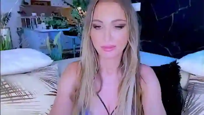 Diana_Doll
