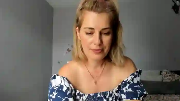 PrettyWomen31