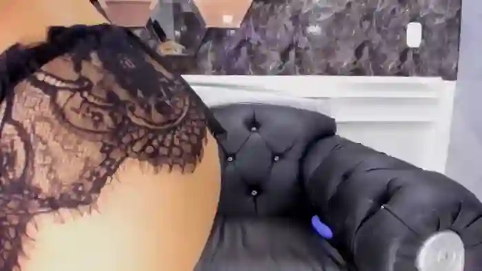 Slutty_Milf_