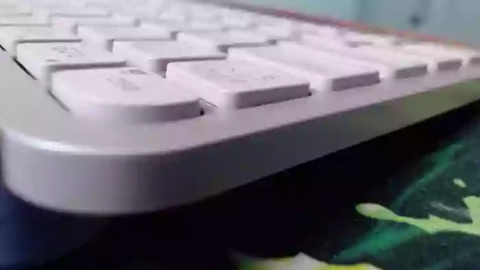 Julia____