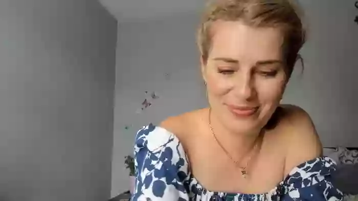 PrettyWomen31