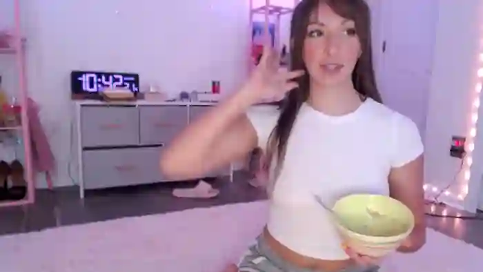 AnnaFaux